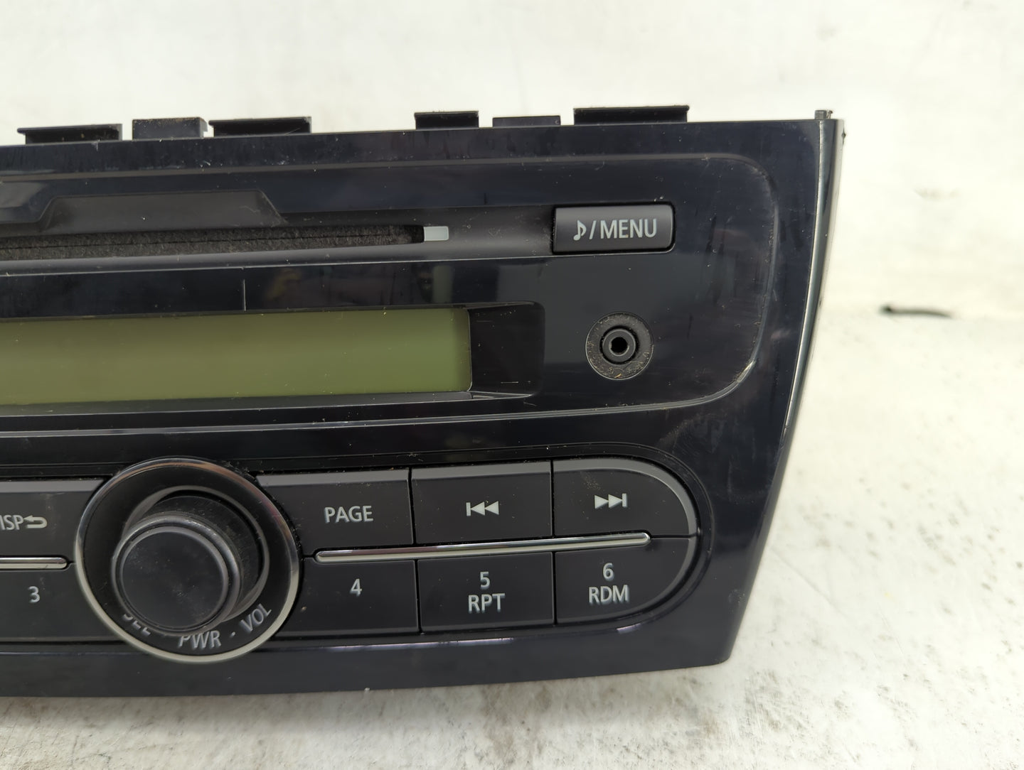 2002 Mitsubishi Mirage Radio AM FM Cd Player Receiver Replacement P/N:8701A208 DY-1MU3E21-2-T Fits Fits 2003 2004 2005 2006 