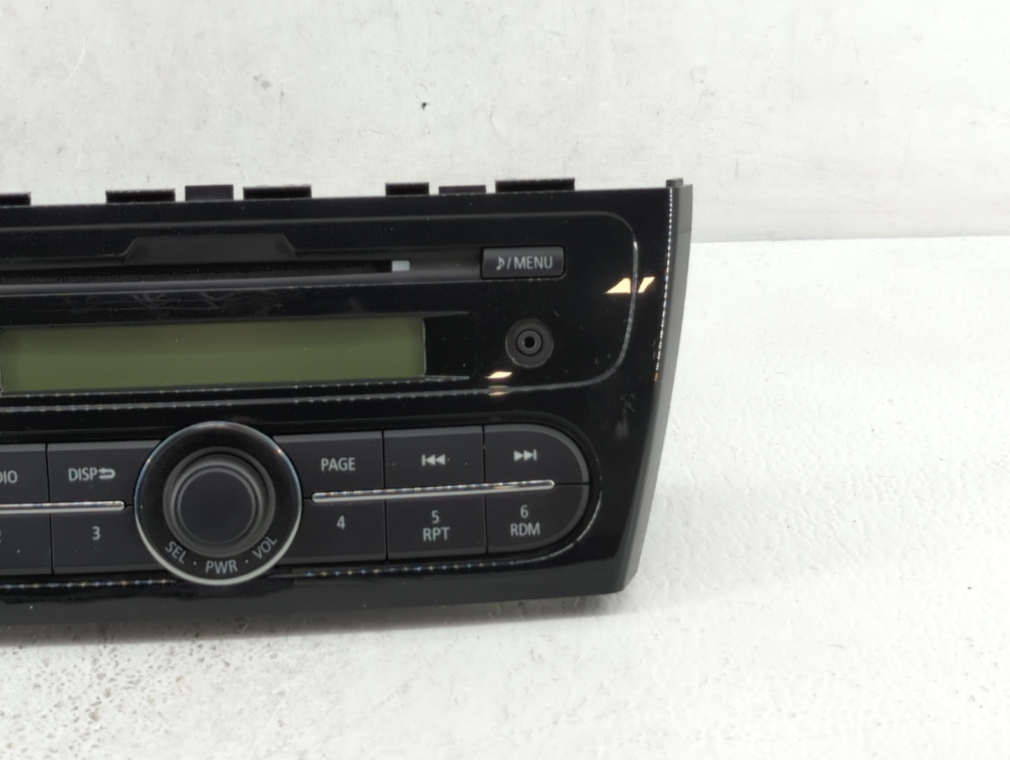 2002 Mitsubishi Mirage Radio AM FM Cd Player Receiver Replacement P/N:8701A208 MR587258 Fits Fits 2003 2004 2005 2006 2007 O
