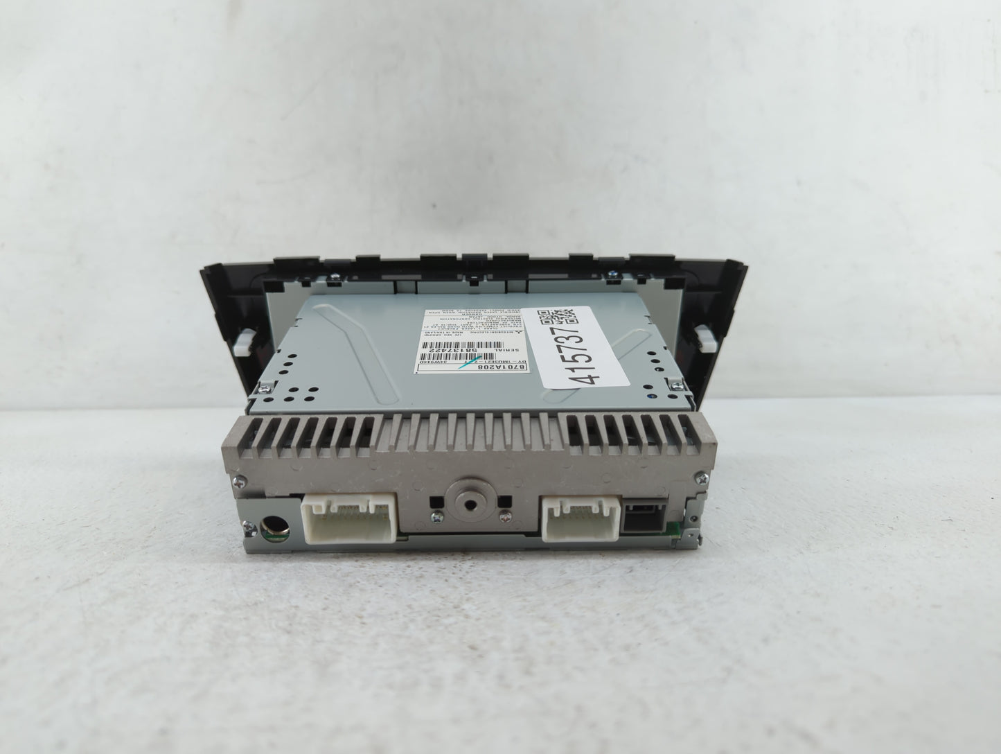 2002 Mitsubishi Mirage Radio AM FM Cd Player Receiver Replacement P/N:8701A208 MR587258 Fits Fits 2003 2004 2005 2006 2007 O