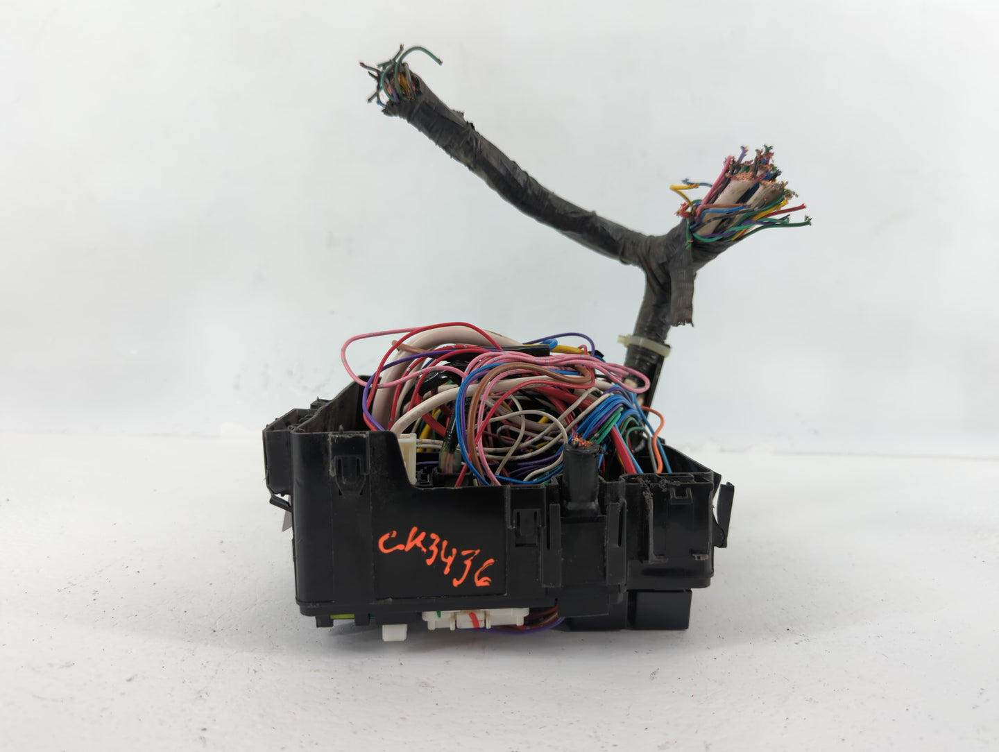 2014 Mitsubishi Mirage Fusebox Fuse Box Panel Relay Module Fits OEM Used Auto Parts - Oemusedautoparts1.com
