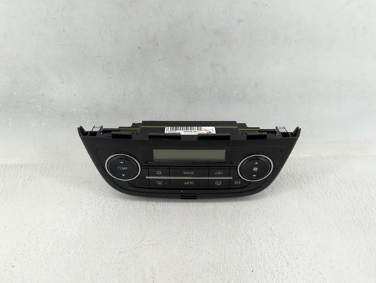 1997-2002 Mitsubishi Mirage Climate Control Module Temperature AC/Heater Replacement P/N:7820A883XA Fits OEM Used Auto Parts