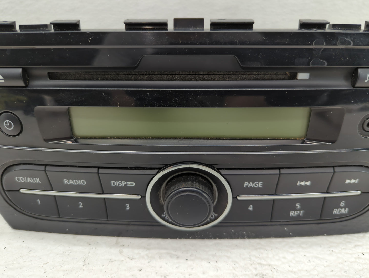 2014 Mitsubishi Mirage Radio AM FM Cd Player Receiver Replacement P/N:DY-1MU3E21-2-T 8701A208 Fits OEM Used Auto Parts - Oem