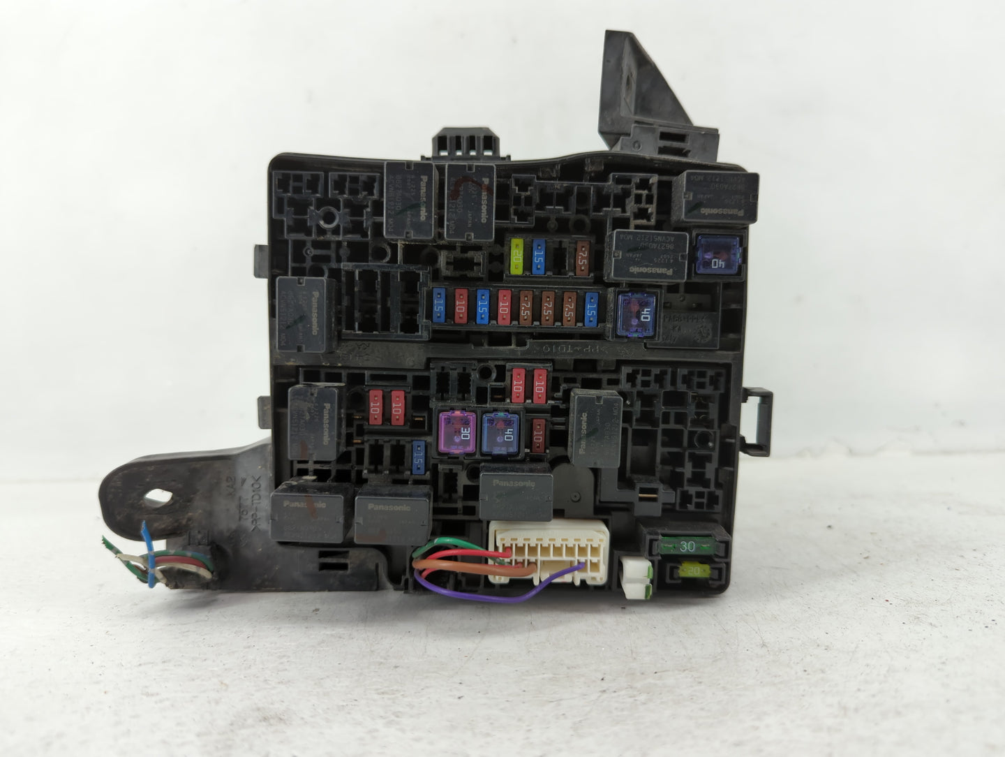 2014 Mitsubishi Mirage Fusebox Fuse Box Panel Relay Module P/N:3547 >PP-TD10< PP-TD10 Fits OEM Used Auto Parts - Oemusedauto