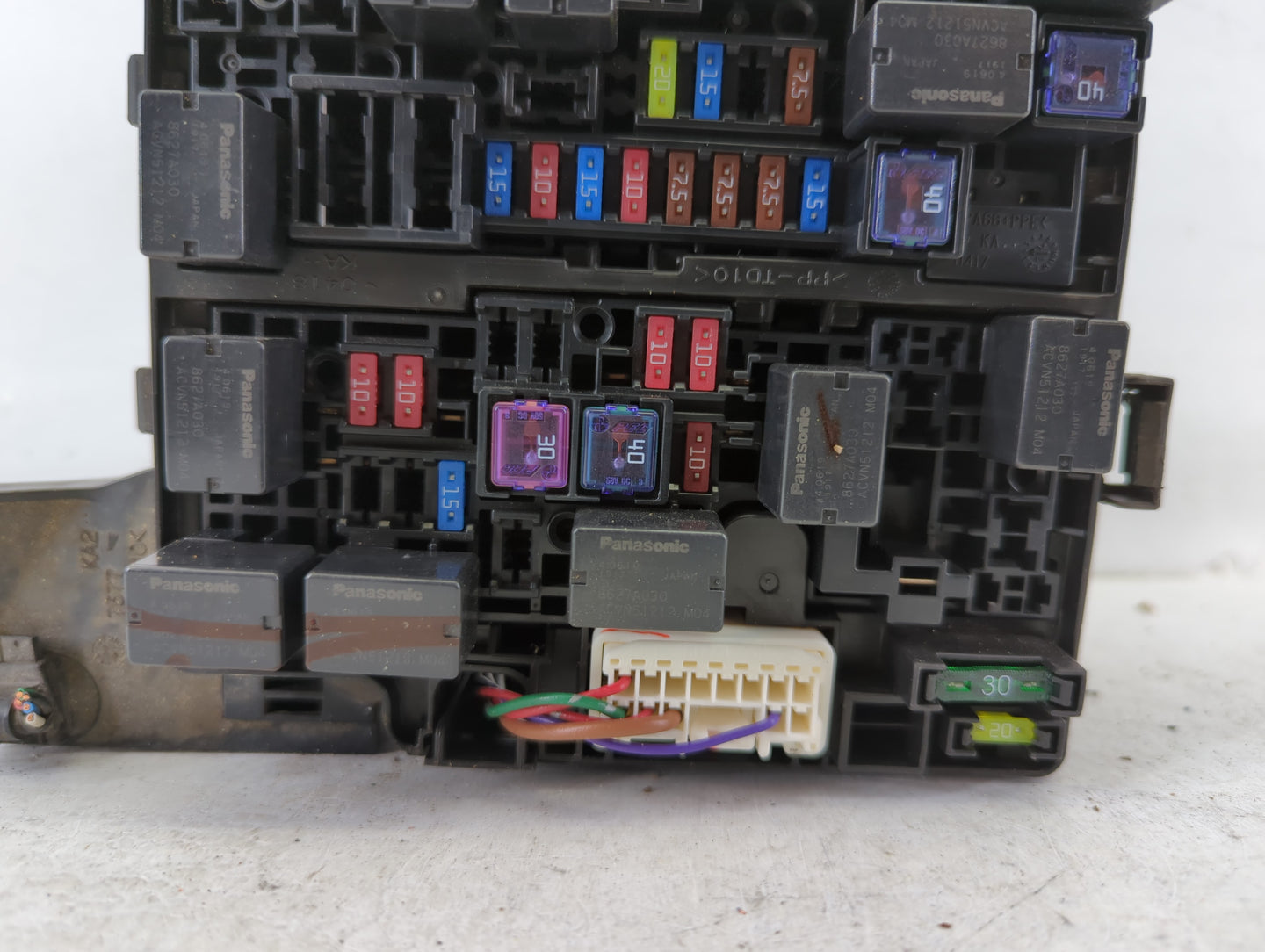 2014 Mitsubishi Mirage Fusebox Fuse Box Panel Relay Module P/N:0417 PA66+PPE Fits OEM Used Auto Parts - Oemusedautoparts1.co