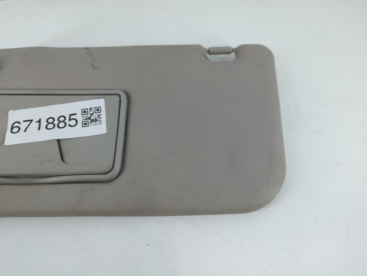 2014 Mitsubishi Mirage Sun Visor Shade Replacement Passenger Right Mirror Fits OEM Used Auto Parts - Oemusedautoparts1.com