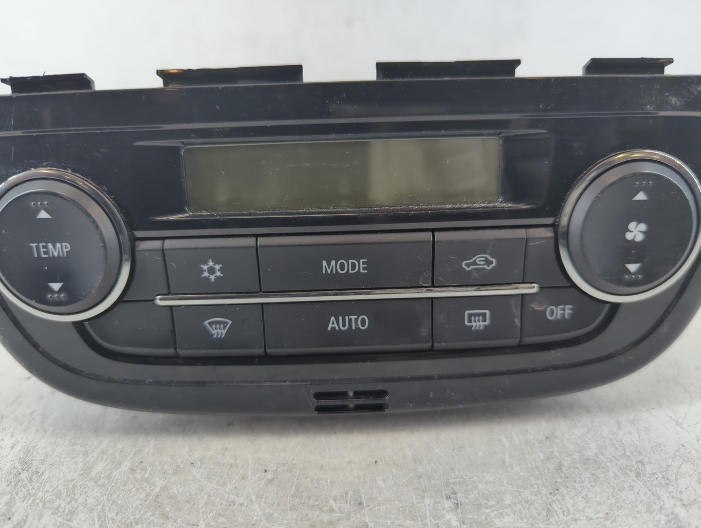2015 Mitsubishi Mirage Climate Control Module Temperature AC/Heater Replacement P/N:7820A883XA Fits OEM Used Auto Parts - Oe