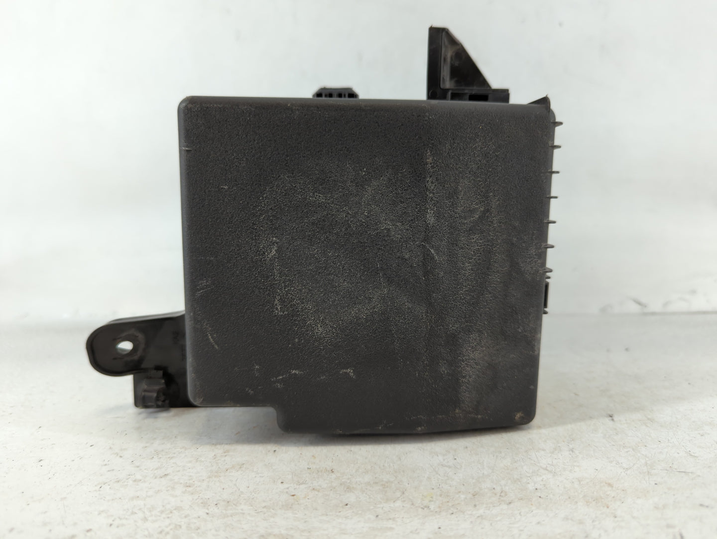 2014 Mitsubishi Mirage Fusebox Fuse Box Panel Relay Module P/N:PP-TD10 3547 Fits OEM Used Auto Parts - Oemusedautoparts1.com