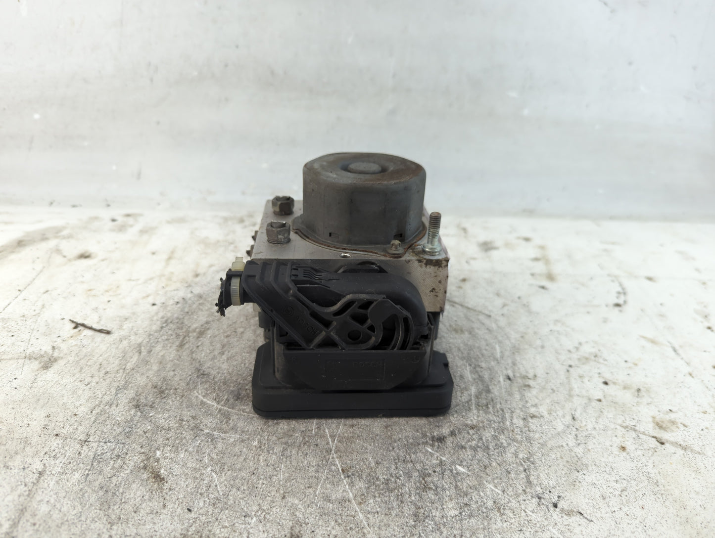 2015 Mitsubishi Mirage ABS Pump Control Module Replacement P/N:B08 150317/1/0300, 4670B117 Fits OEM Used Auto Parts - Oemuse