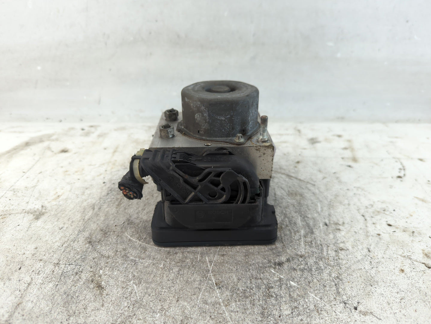 2015 Mitsubishi Mirage ABS Pump Control Module Replacement P/N:46708117 141029/1/2310 Fits OEM Used Auto Parts - Oemusedauto