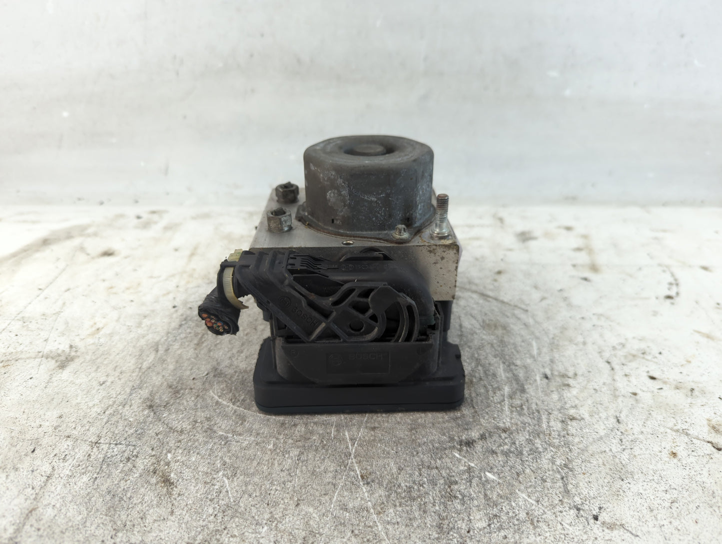 2015 Mitsubishi Mirage ABS Pump Control Module Replacement P/N:46708117 141029/1/2310 Fits OEM Used Auto Parts - Oemusedauto