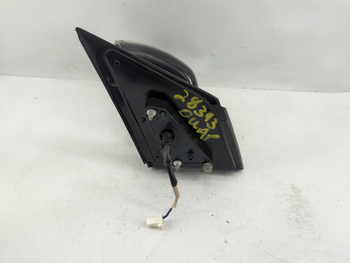 2014 Mitsubishi Mirage Driver Side View Mirror - Left Door Mirror OEM Used - Oemusedautoparts1.com