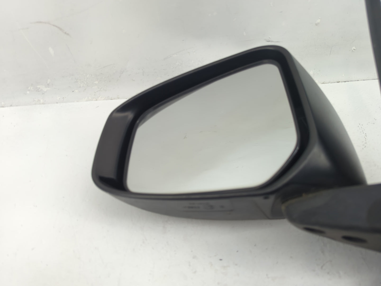 2014 Mitsubishi Mirage Driver Side View Mirror - Left Door Mirror OEM Used - Oemusedautoparts1.com
