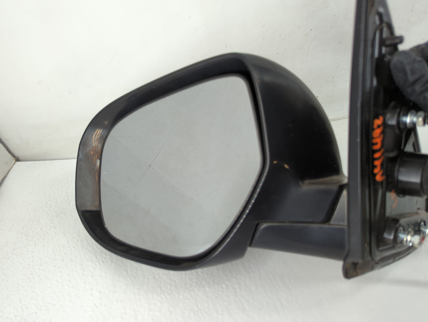 2014-2015 Mitsubishi Outlander Driver Side View Mirror - Left Door Mirror OEM Used - Oemusedautoparts1.com