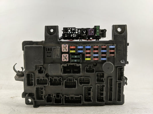 2014-2016 Mitsubishi Outlander Fusebox Fuse Box Panel Relay Module P/N:8637A887 Fits Fits 2014 2015 2016 OEM Used Auto Parts