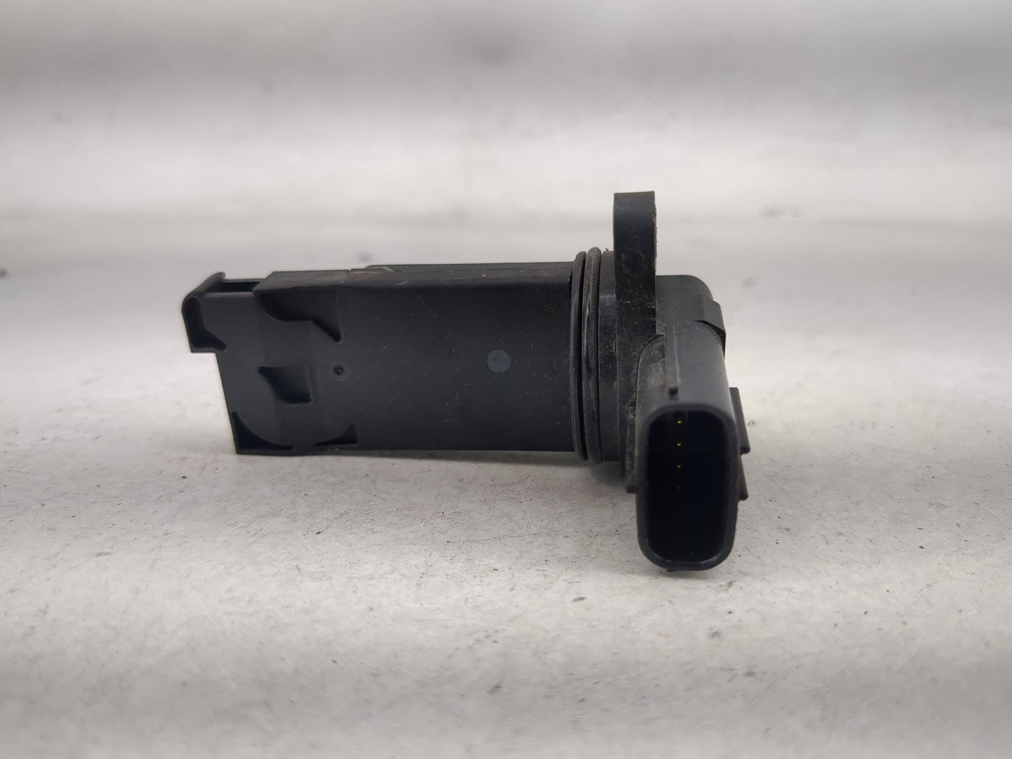 2014-2016 Mitsubishi Outlander Mass Air Flow Meter Maf 1486607 - Oemusedautoparts1.com