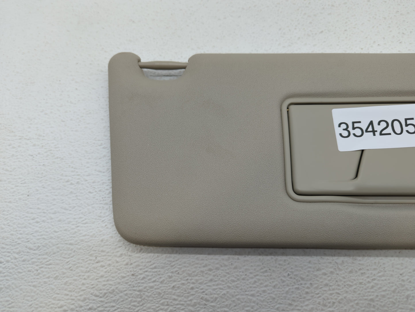 2015 Mitsubishi Outlander Sun Visor Shade Replacement Passenger Right Mirror Fits OEM Used Auto Parts - Oemusedautoparts1.co