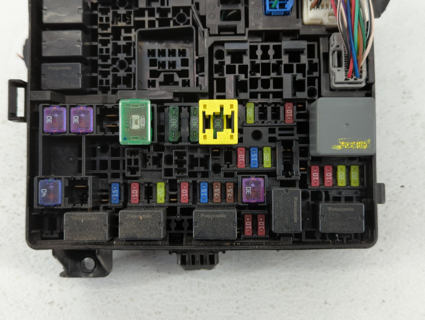 2014-2016 Mitsubishi Outlander Fusebox Fuse Box Panel Relay Module Fits Fits 2014 2015 2016 OEM Used Auto Parts - Oemusedaut