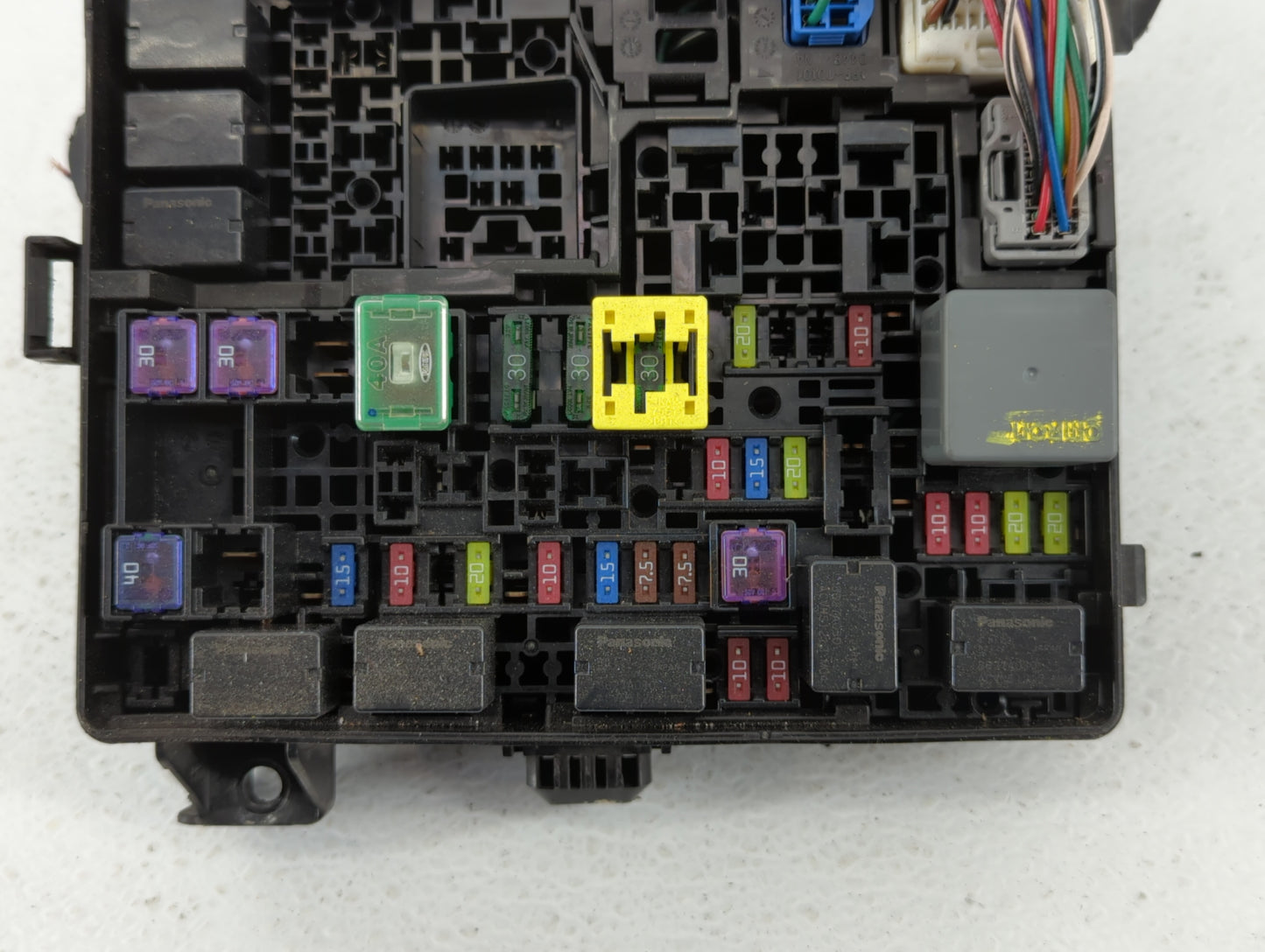 2014-2016 Mitsubishi Outlander Fusebox Fuse Box Panel Relay Module Fits Fits 2014 2015 2016 OEM Used Auto Parts - Oemusedaut