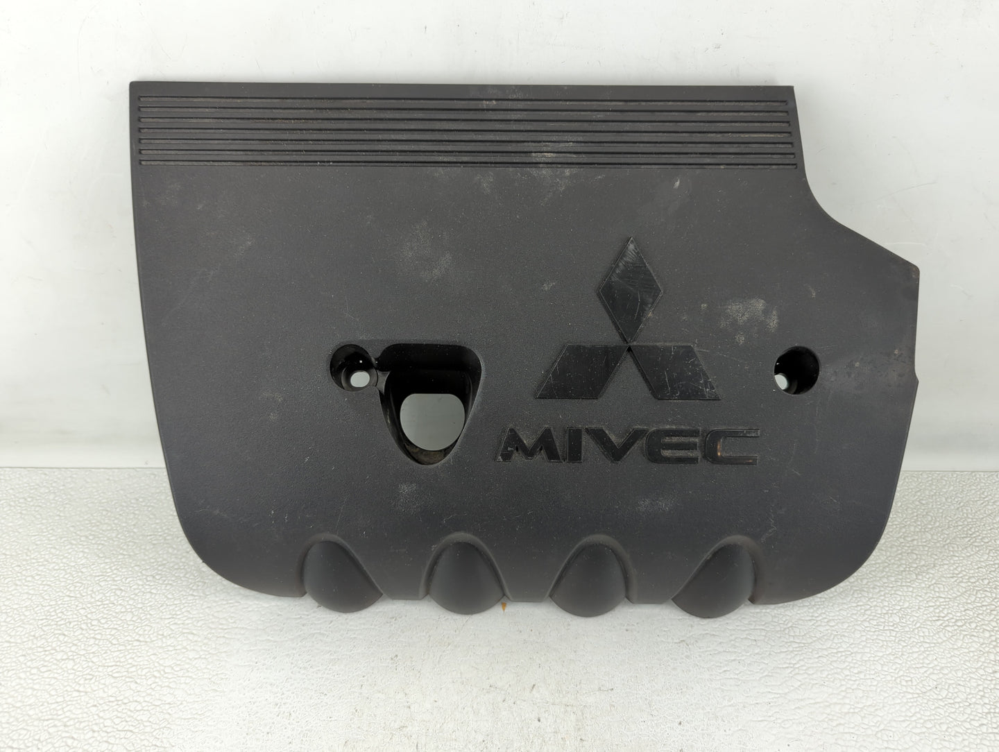 2015 Mitsubishi Outlander Engine Cover - Oemusedautoparts1.com