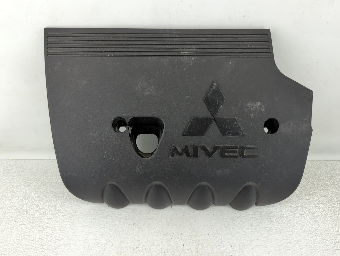 2015 Mitsubishi Outlander Engine Cover - Oemusedautoparts1.com