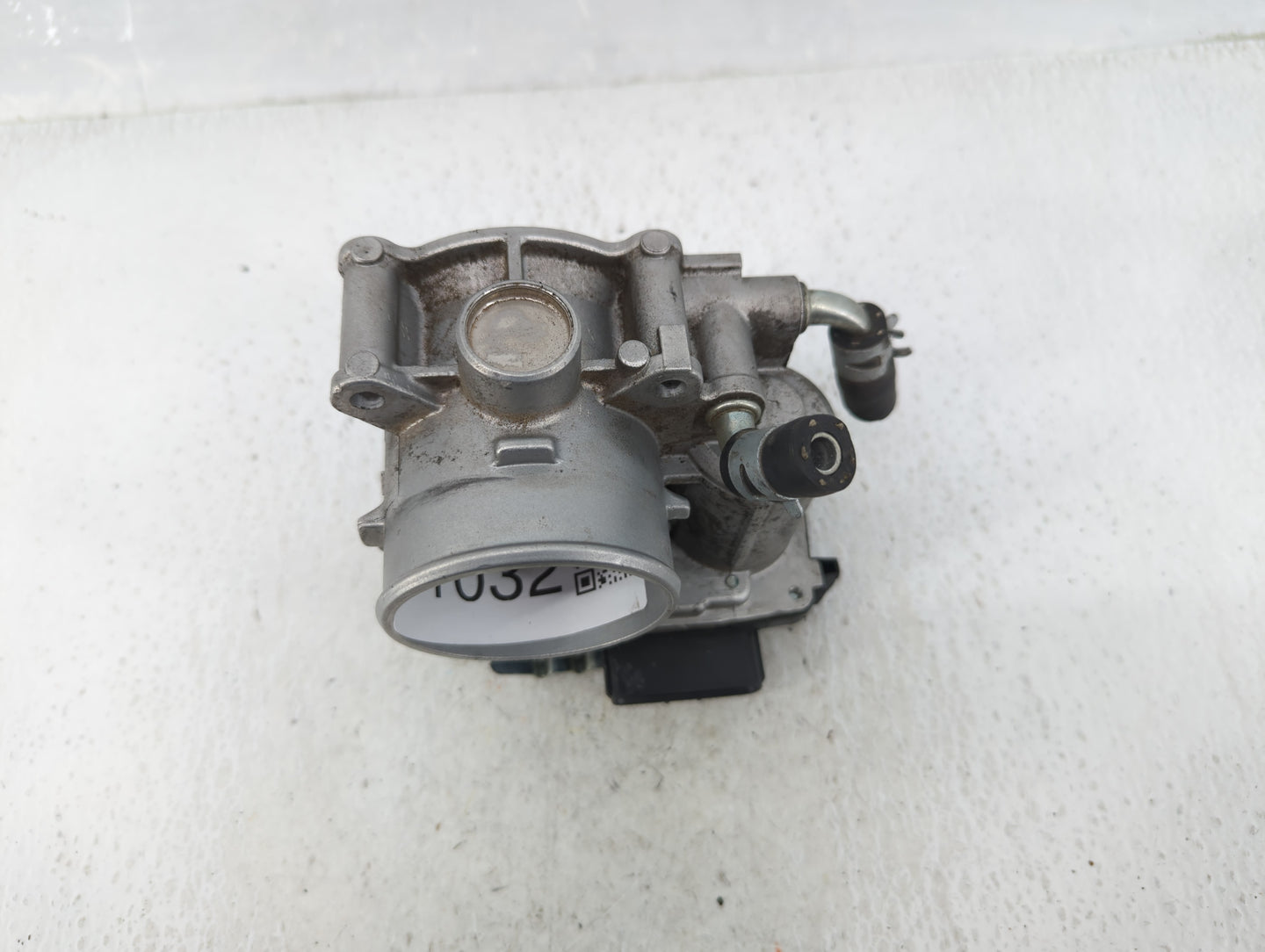 2013-2017 Mitsubishi Outlander Throttle Body P/N:4X14 0857 57021 Fits Fits 2013 2014 2015 2016 2017 OEM Used Auto Parts - Oe