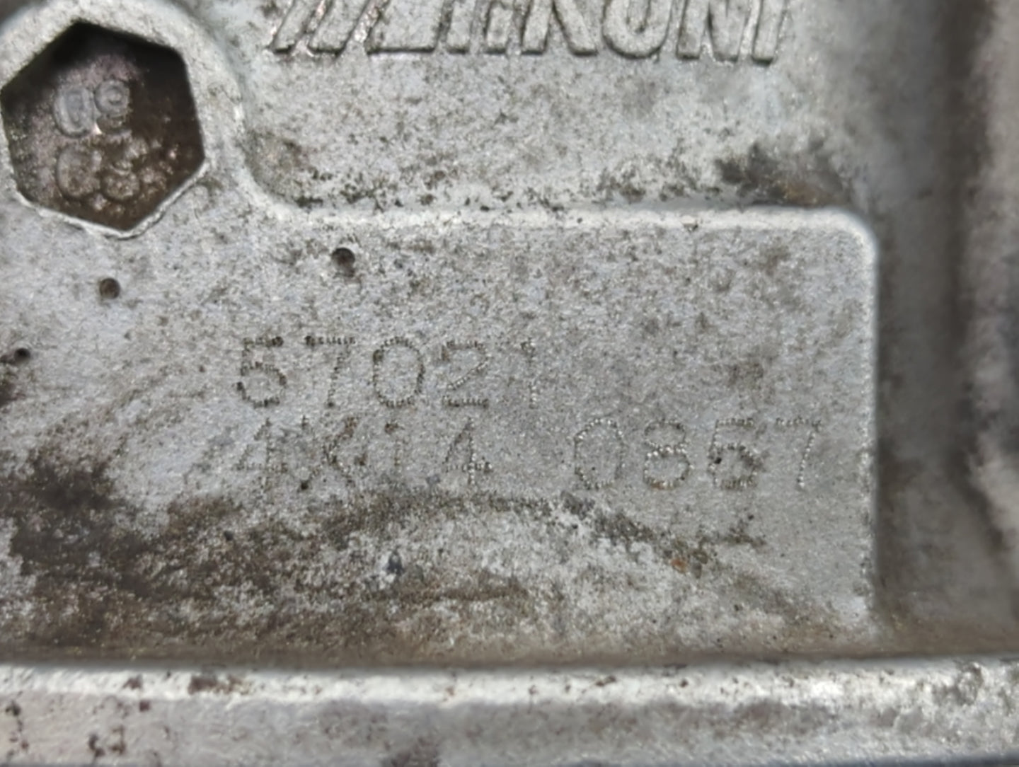 2013-2017 Mitsubishi Outlander Throttle Body P/N:4X14 0857 57021 Fits Fits 2013 2014 2015 2016 2017 OEM Used Auto Parts - Oe