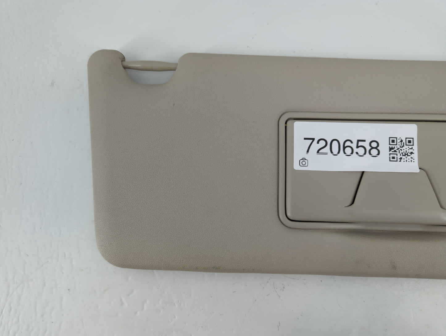 2014-2015 Mitsubishi Outlander Sun Visor Shade Replacement Passenger Right Mirror Fits Fits 2014 2015 OEM Used Auto Parts - 