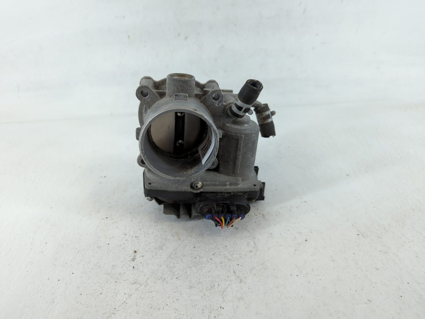 2013-2017 Mitsubishi Outlander Throttle Body Fits Fits 2013 2014 2015 2016 2017 OEM Used Auto Parts - Oemusedautoparts1.com