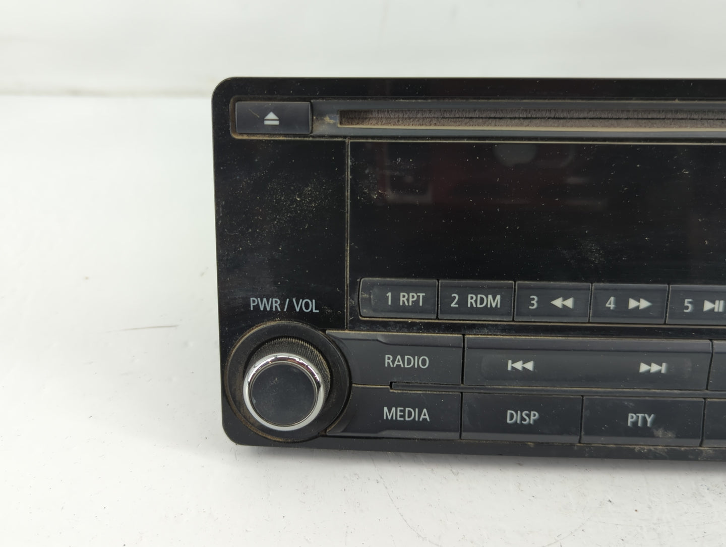2015 Mitsubishi Outlander Radio AM FM Cd Player Receiver Replacement P/N:4405P038 8701A405 Fits OEM Used Auto Parts - Oemuse