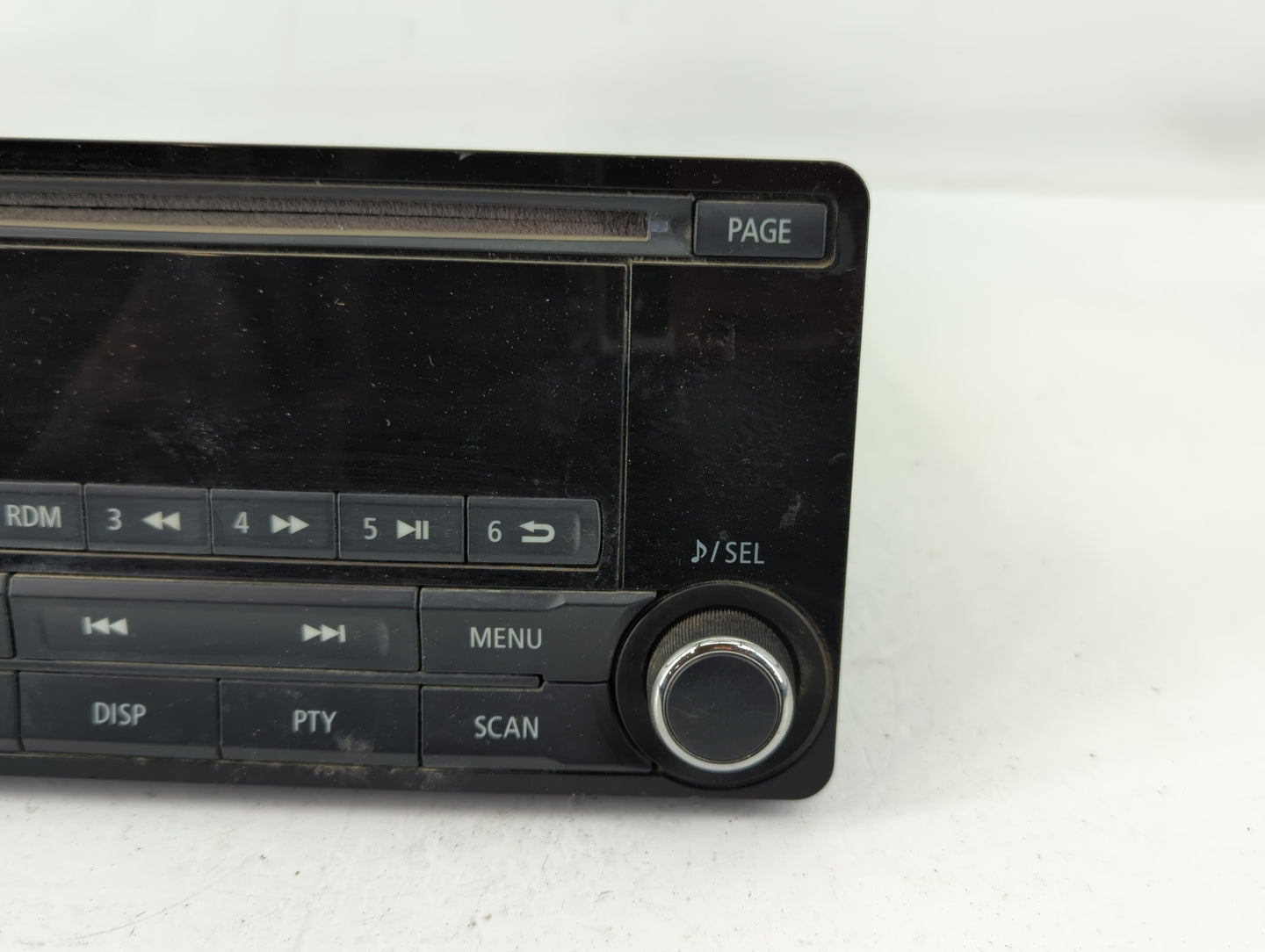 2015 Mitsubishi Outlander Radio AM FM Cd Player Receiver Replacement P/N:4405P038 8701A405 Fits OEM Used Auto Parts - Oemuse