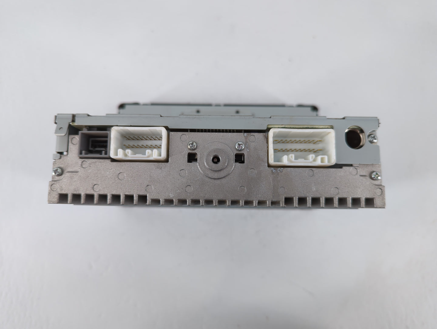 2015 Mitsubishi Outlander Radio AM FM Cd Player Receiver Replacement P/N:4405P038 8701A405 Fits OEM Used Auto Parts - Oemuse