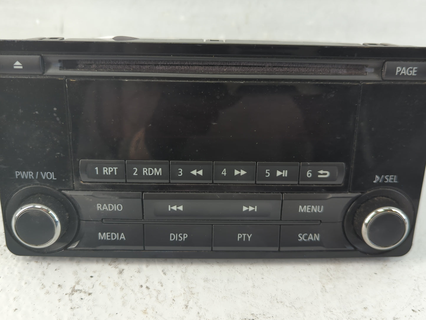 2015 Mitsubishi Outlander Radio AM FM Cd Player Receiver Replacement P/N:8701A405 Fits OEM Used Auto Parts - Oemusedautopart