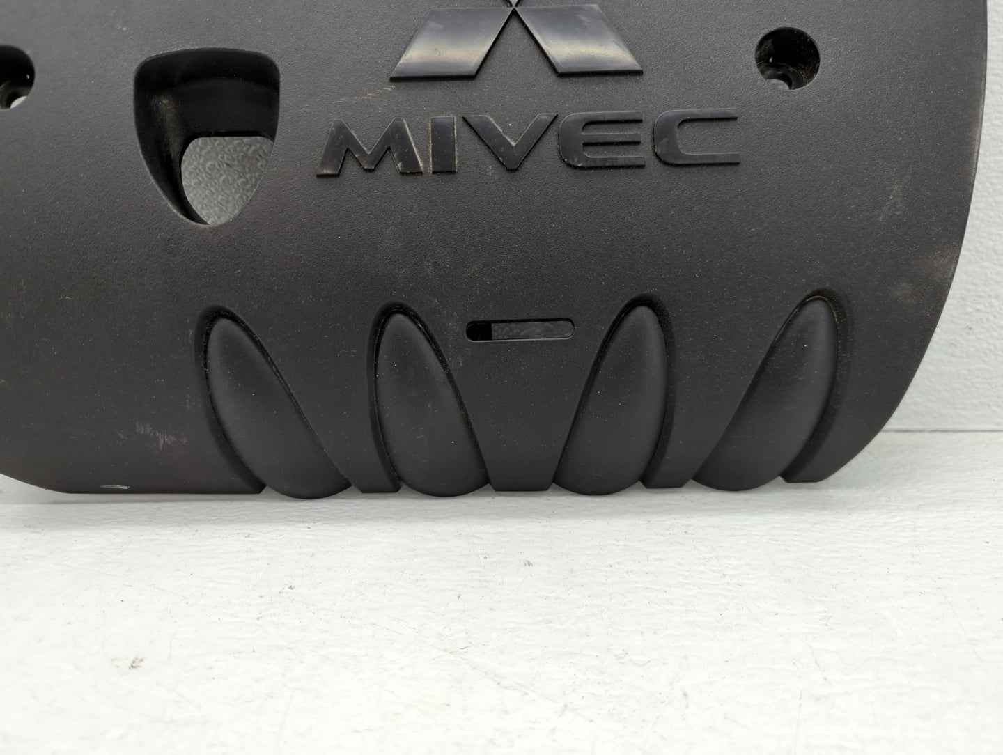 2015 Mitsubishi Outlander Sport Engine Cover - Oemusedautoparts1.com