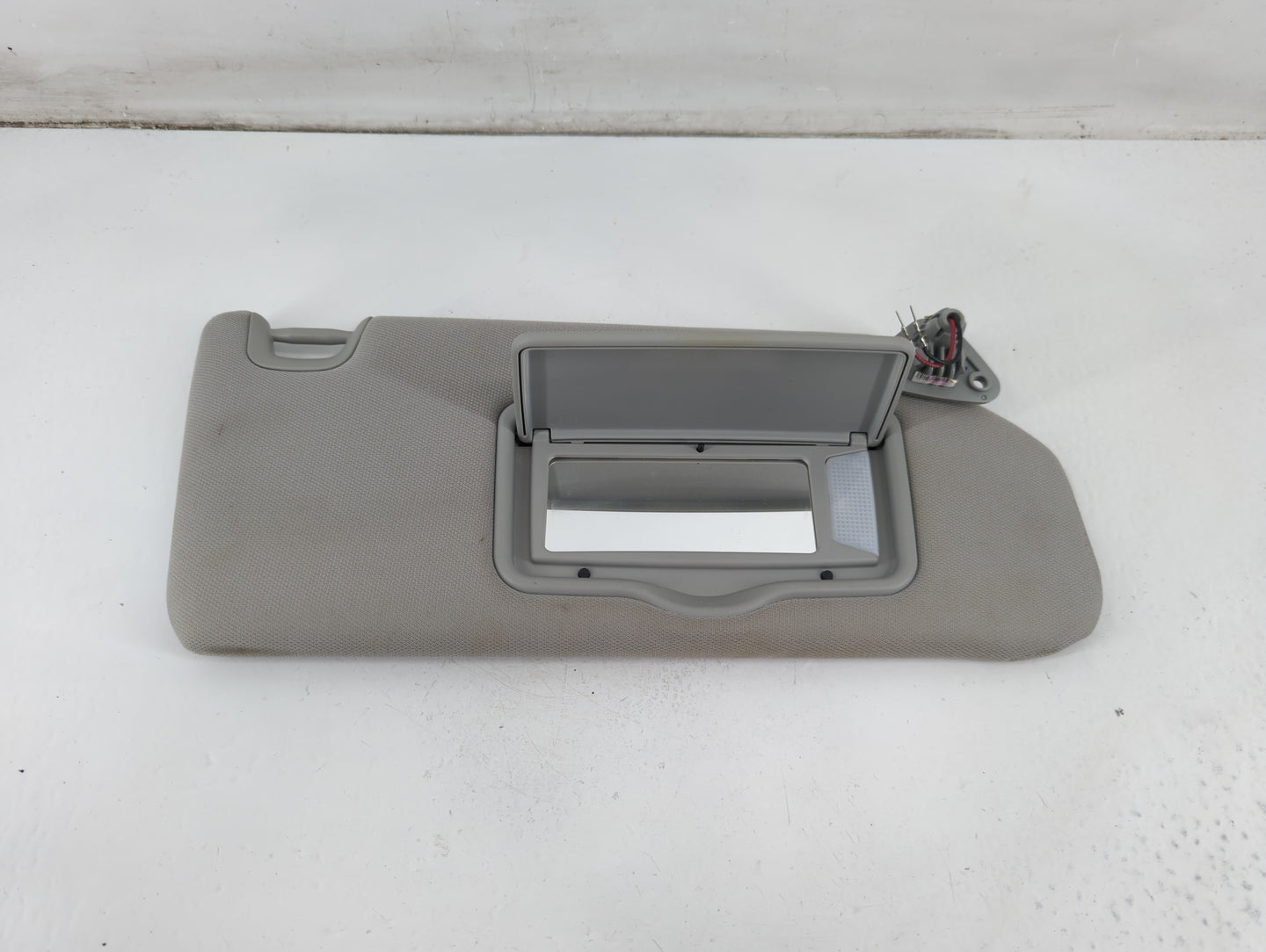 2013-2015 Mitsubishi Outlander Sport Sun Visor Shade Replacement Driver Left Mirror Fits Fits 2013 2014 2015 OEM Used Auto P