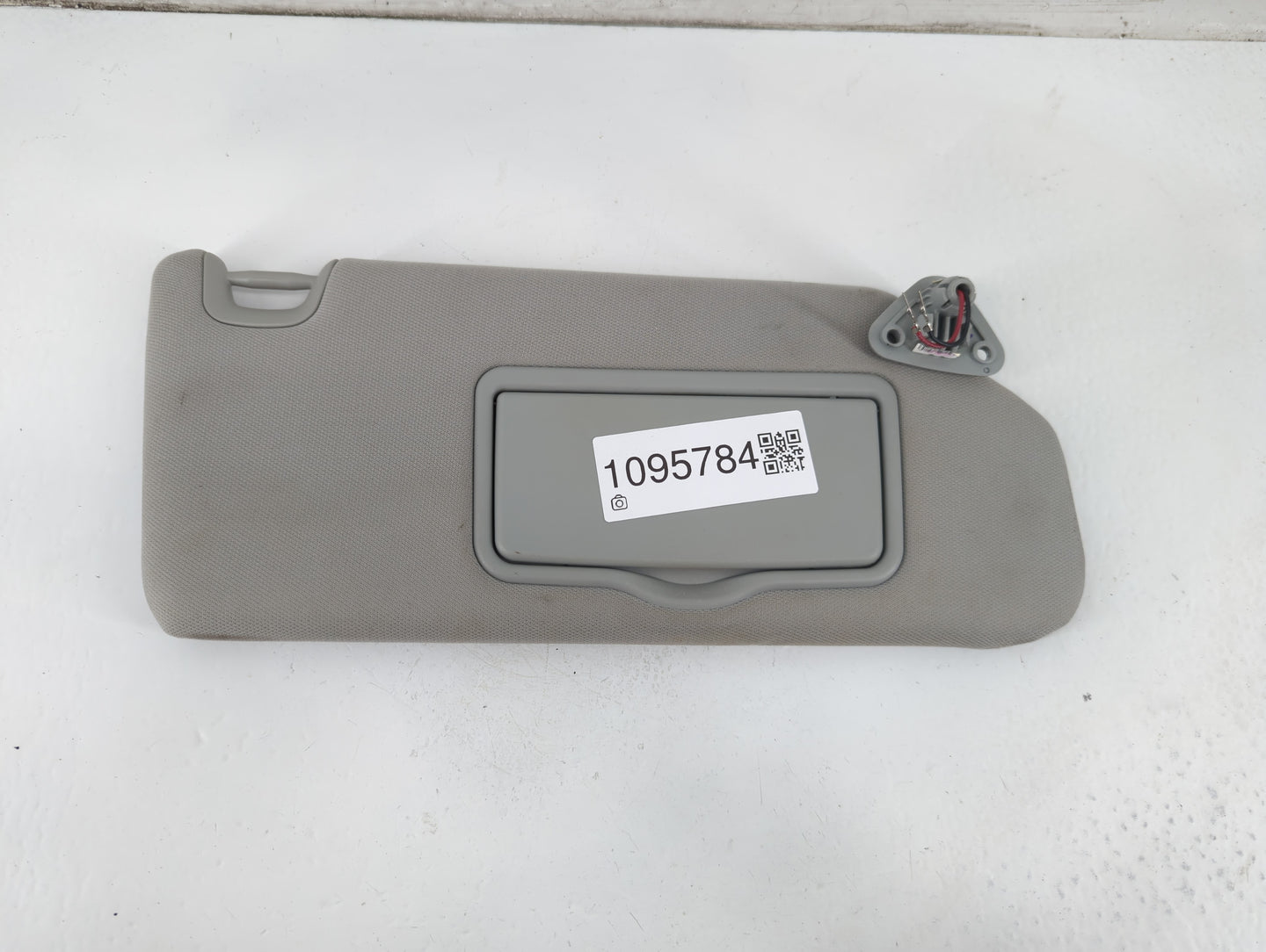 2013-2015 Mitsubishi Outlander Sport Sun Visor Shade Replacement Driver Left Mirror Fits Fits 2013 2014 2015 OEM Used Auto P