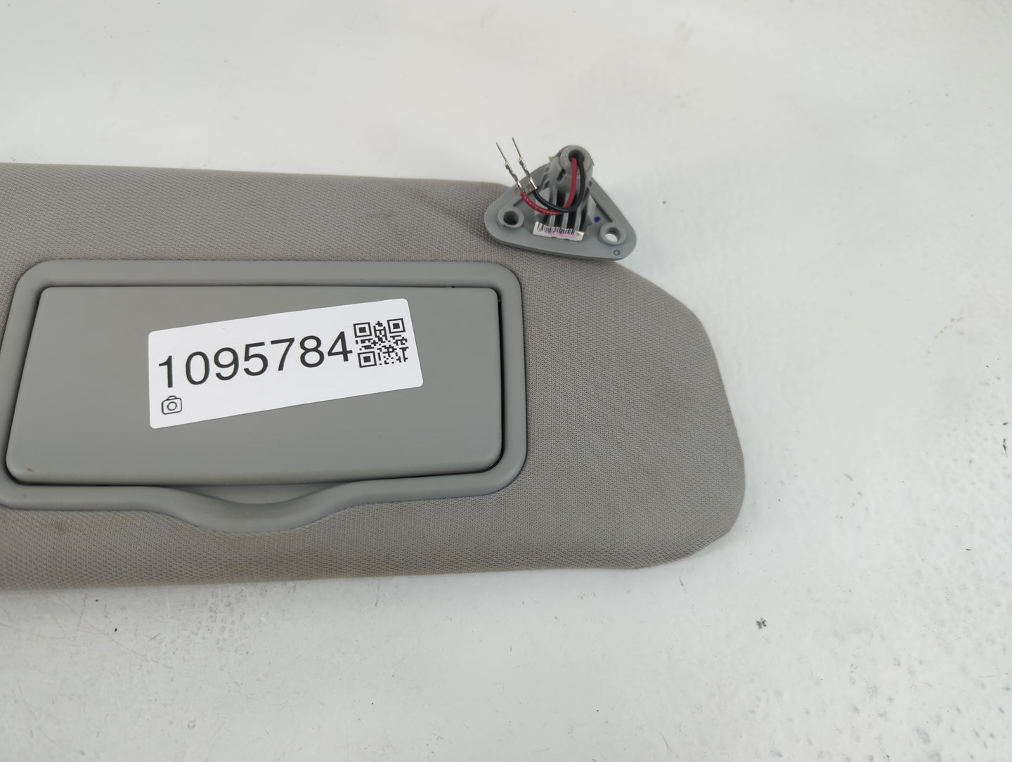 2013-2015 Mitsubishi Outlander Sport Sun Visor Shade Replacement Driver Left Mirror Fits Fits 2013 2014 2015 OEM Used Auto P