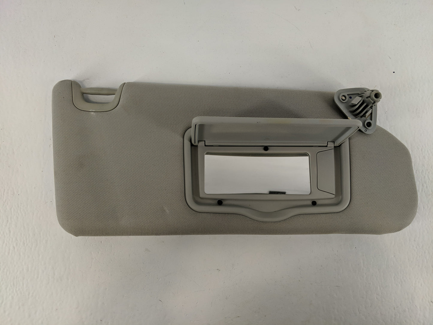 2013-2015 Mitsubishi Outlander Sport Sun Visor Shade Replacement Passenger Right Mirror Fits Fits 2013 2014 2015 OEM Used Au