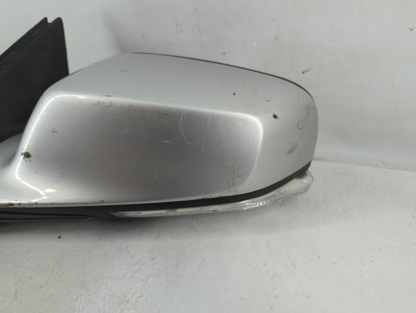2014-2015 Mitsubishi Outlander Sport Driver Side View Mirror - Left Door Mirror OEM Used - Oemusedautoparts1.com