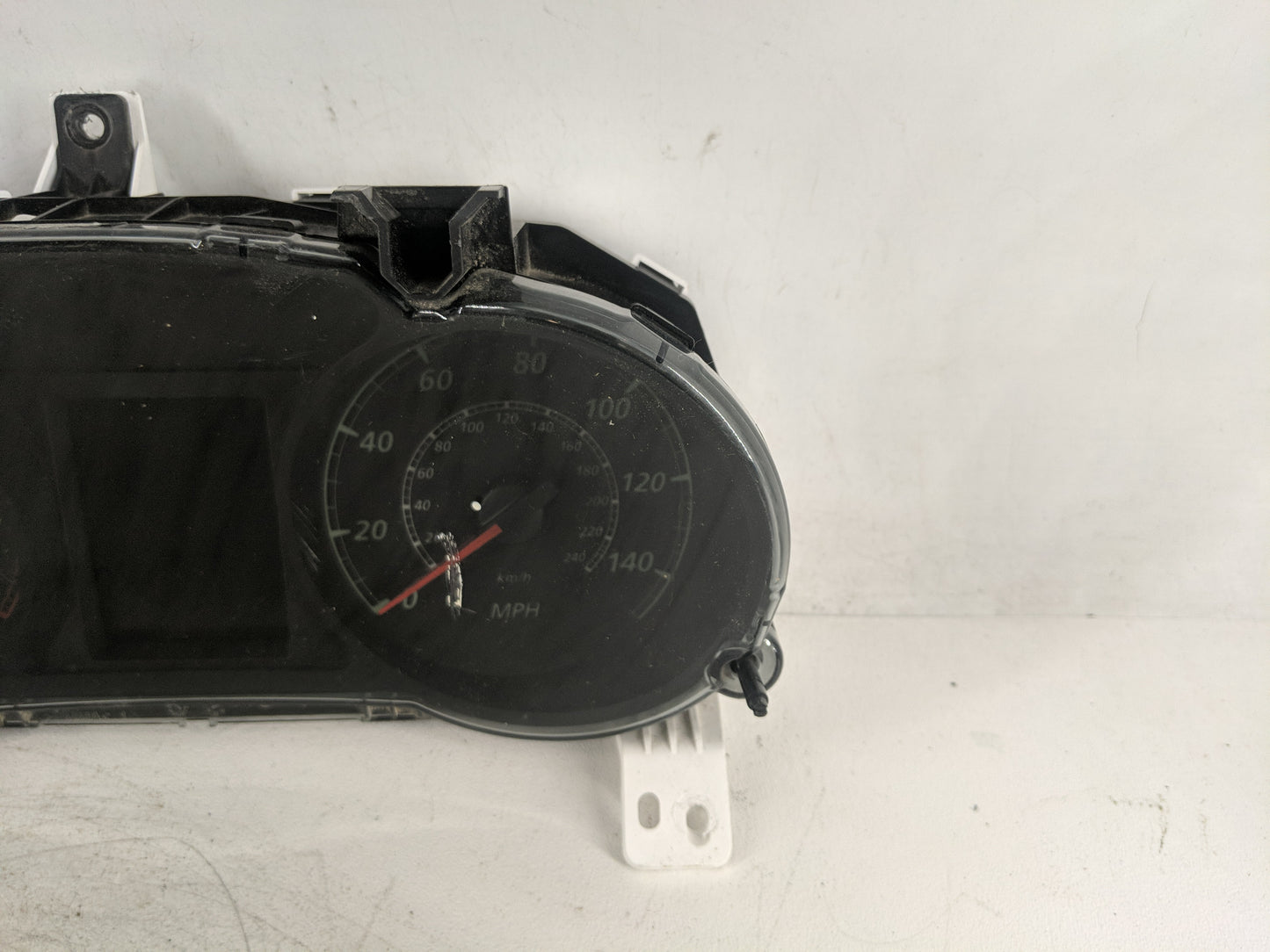 2014-2015 Mitsubishi Outlander Sport Instrument Cluster Speedometer Gauges P/N:8100B954 Fits Fits 2014 2015 OEM Used Auto Pa