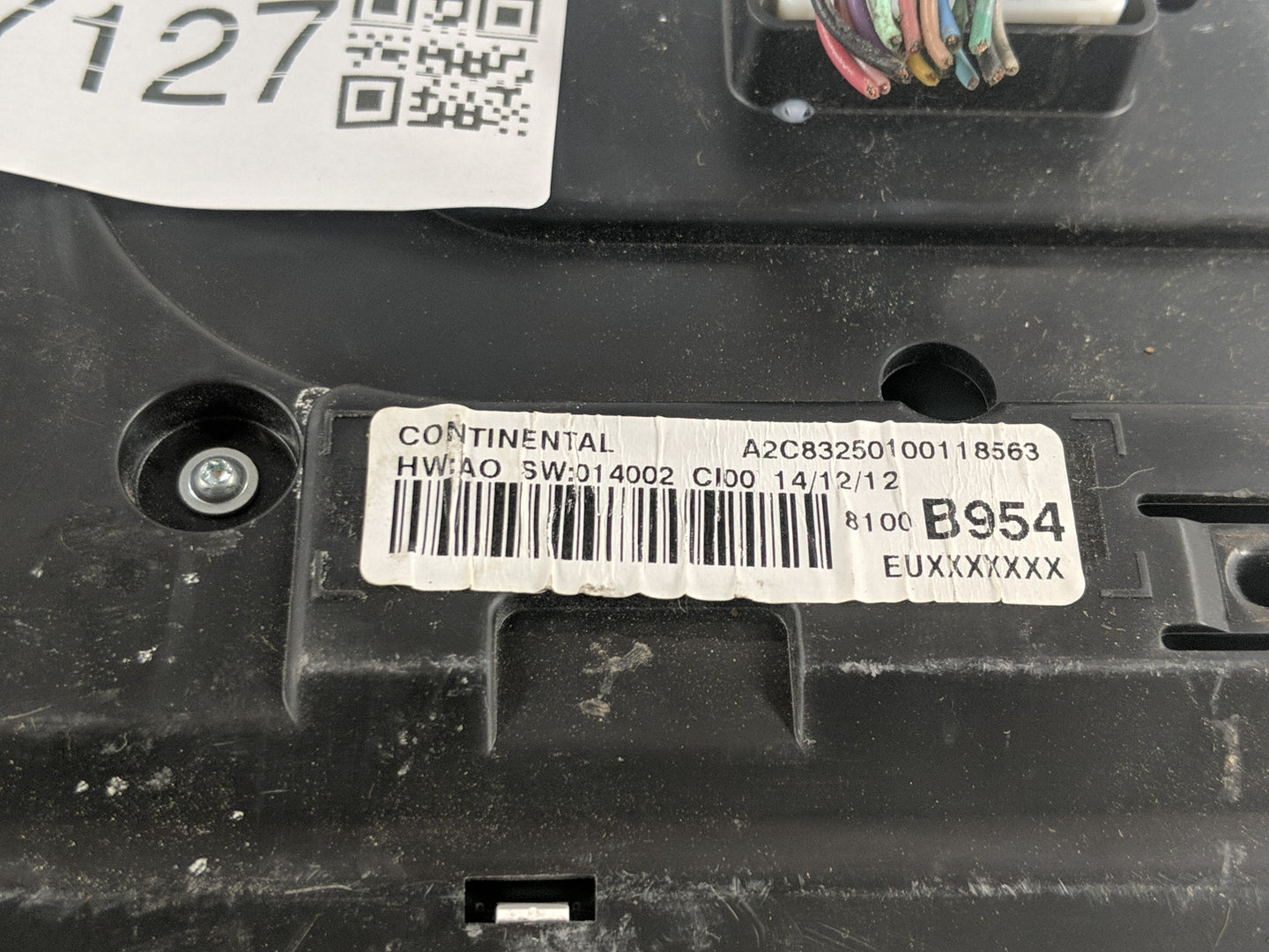 2014-2015 Mitsubishi Outlander Sport Instrument Cluster Speedometer Gauges P/N:8100B954 Fits Fits 2014 2015 OEM Used Auto Pa