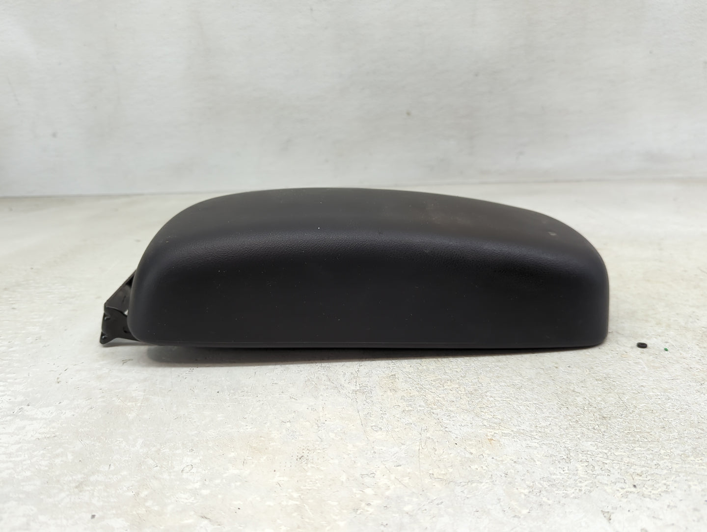 2015 Mitsubishi Outlander Sport Center Console Armrest Cover Lid Fits OEM Used Auto Parts - Oemusedautoparts1.com