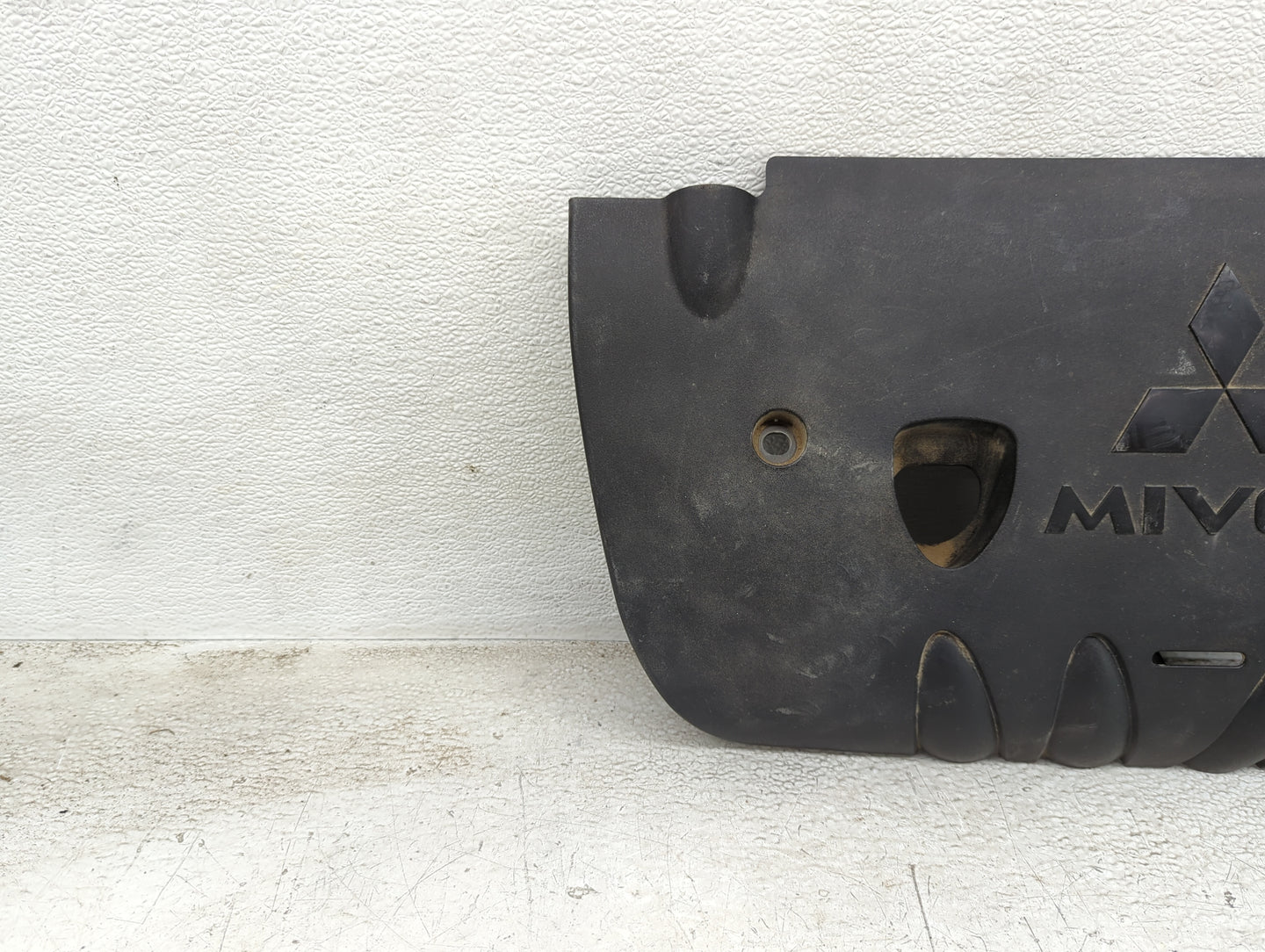 2015 Mitsubishi Outlander Sport Engine Cover - Oemusedautoparts1.com