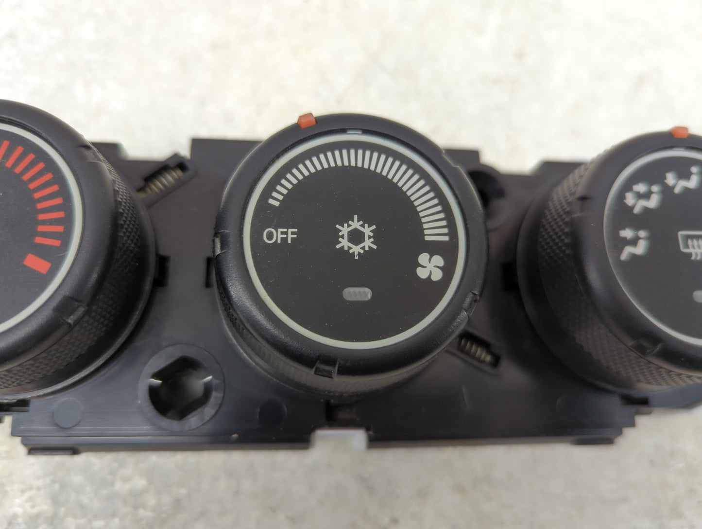 2013-2017 Mitsubishi Outlander Sport Climate Control Module Temperature AC/Heater Replacement P/N:7820A809 Fits OEM Used Aut