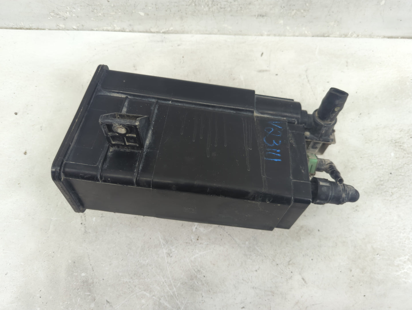 2015 Mitsubishi Outlander Sport Fuel Vapor Charcoal Canister - Oemusedautoparts1.com