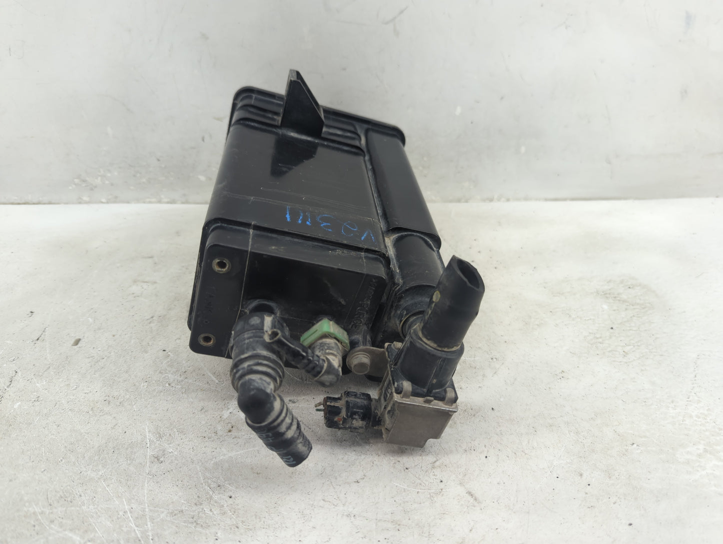 2015 Mitsubishi Outlander Sport Fuel Vapor Charcoal Canister - Oemusedautoparts1.com