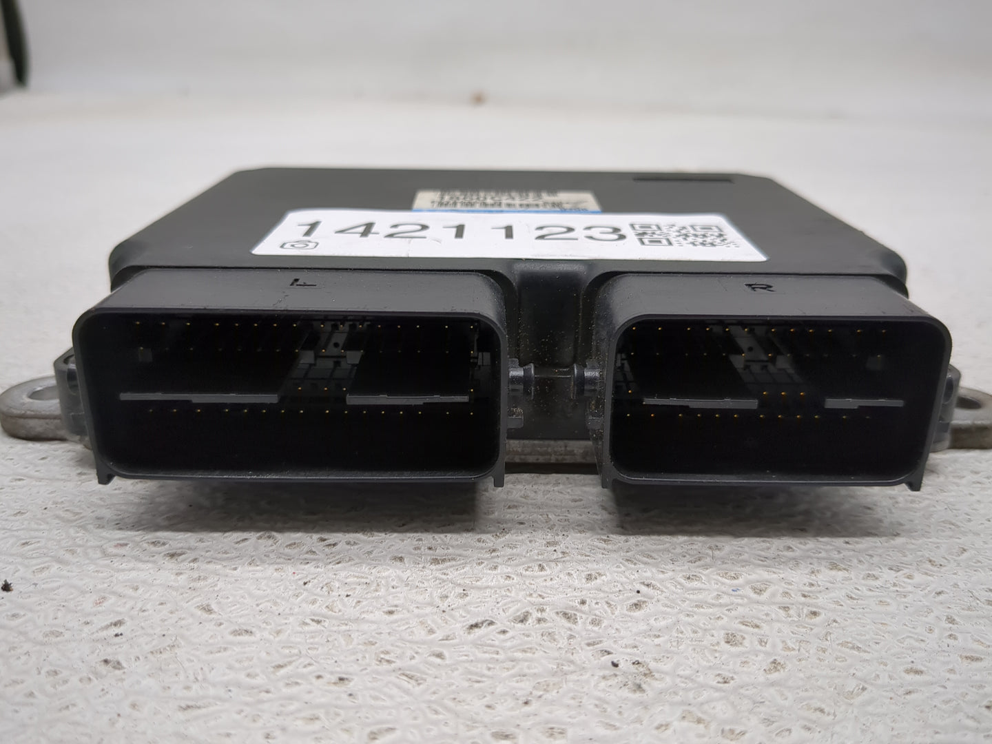 2015 Mitsubishi Outlander Sport PCM Engine Control Computer ECU ECM PCU OEM P/N:1860C422 E6T80493,  Fits OEM Used Auto Parts