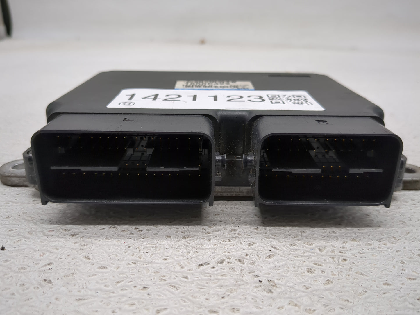 2015 Mitsubishi Outlander Sport PCM Engine Control Computer ECU ECM PCU OEM P/N:1860C422 E6T80493,  Fits OEM Used Auto Parts