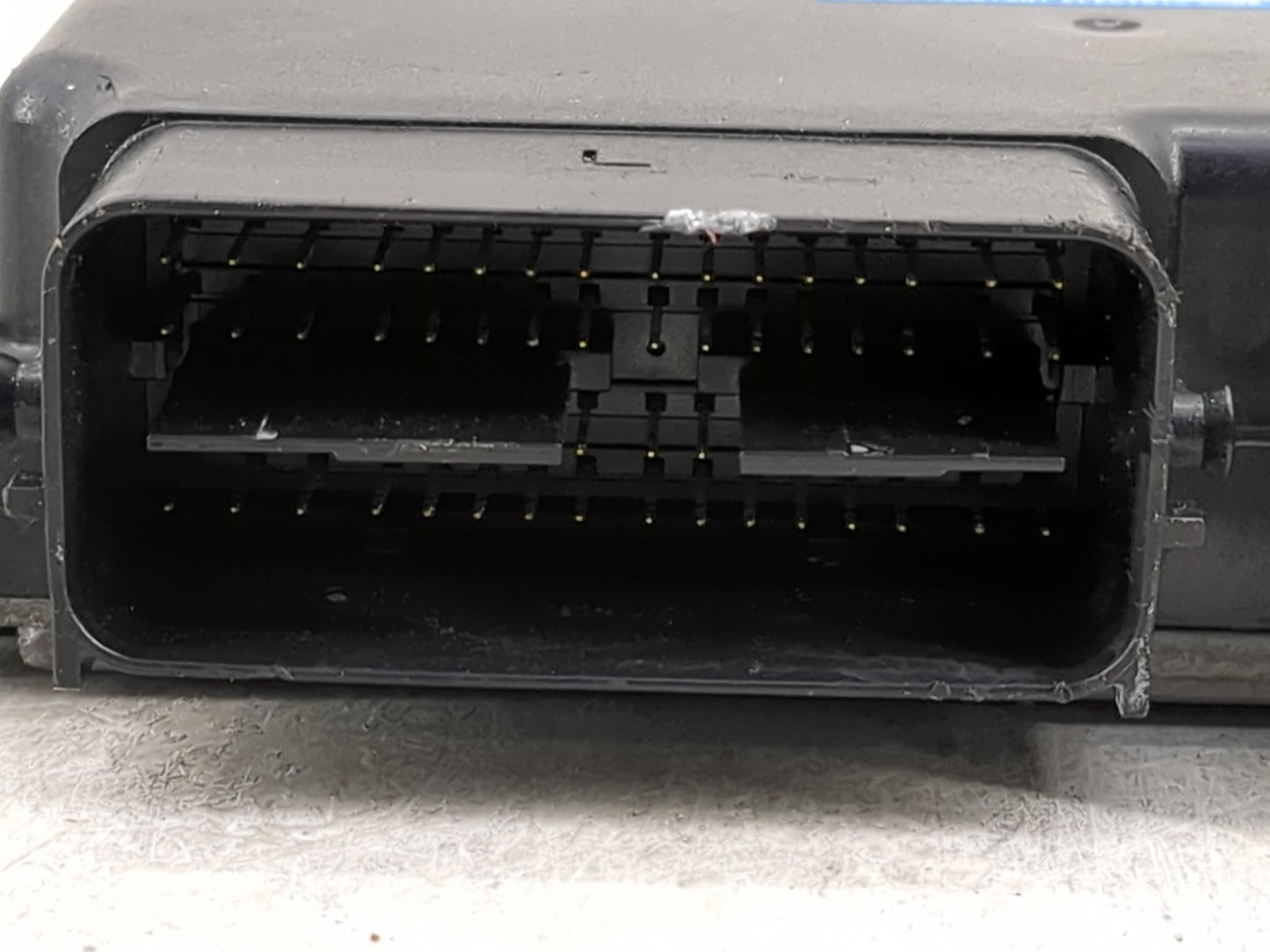 2015 Mitsubishi Outlander Sport PCM Engine Control Computer ECU ECM PCU OEM P/N:1860C422 Fits OEM Used Auto Parts - Oemuseda