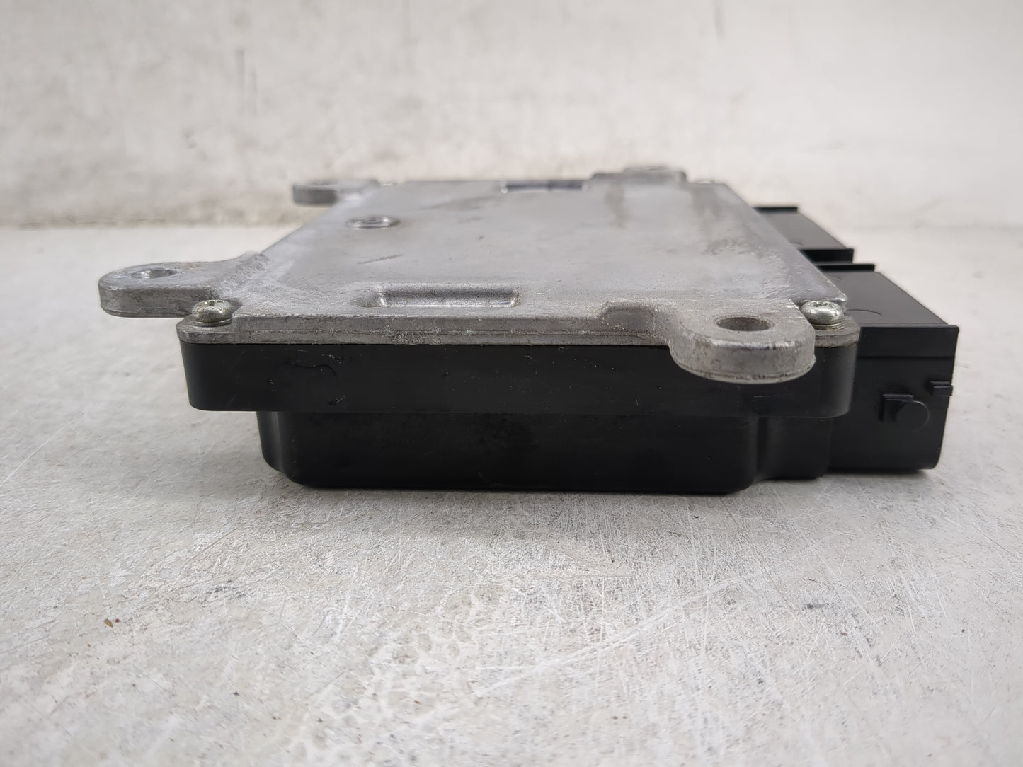 2015 Mitsubishi Outlander Sport PCM Engine Control Computer ECU ECM PCU OEM P/N:1860C422 Fits OEM Used Auto Parts - Oemuseda