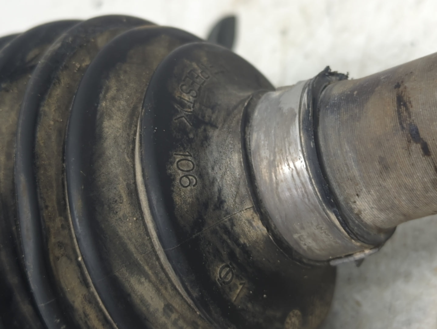 2015 Mitsubishi Outlander Sport Axle Shaft Front Driver Cv C/v - Oemusedautoparts1.com